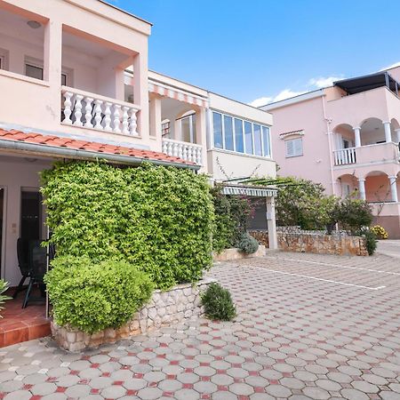 Rooms Malic Petrcane Bagian luar foto