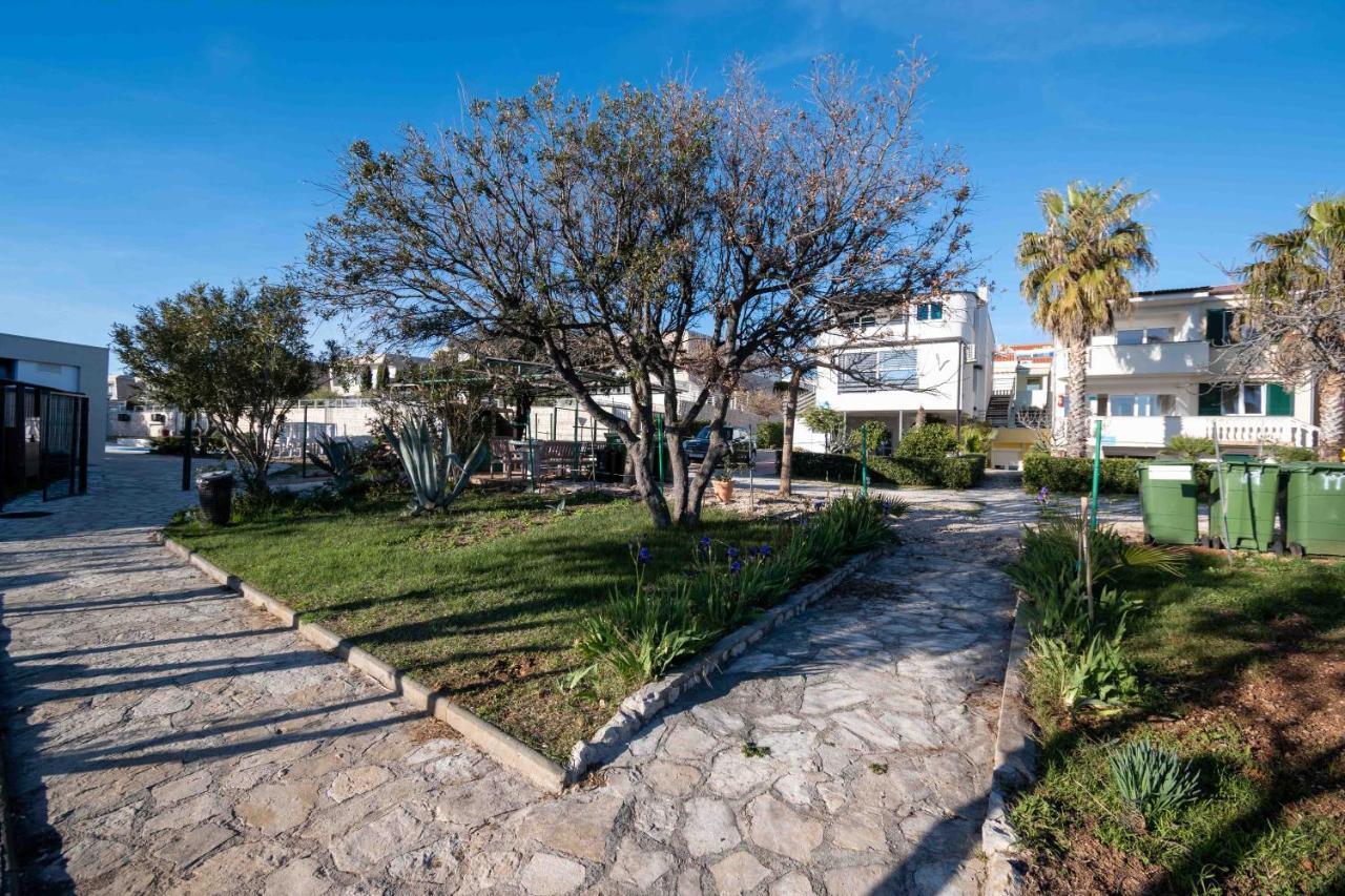 Rooms Malic Petrcane Bagian luar foto